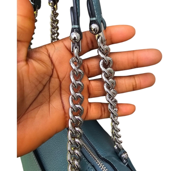 Coach F35868 Ava Platinum Metallic RASPBERRY Pebbled Leather Chain Tote - Picture 6 of 6